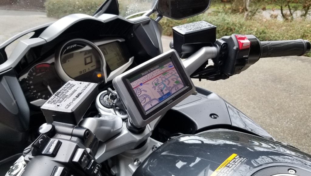 Motorcycle GPS mounted on a Yamaha FJR