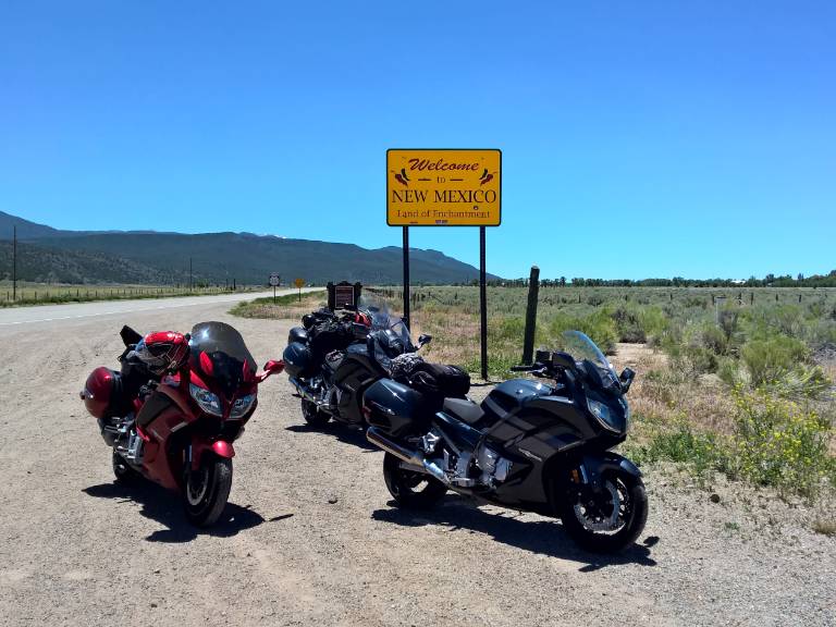 FJRs at the New Mexico state line