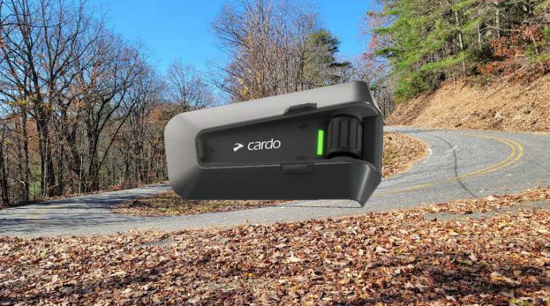 Cardo Packtalk Edge device