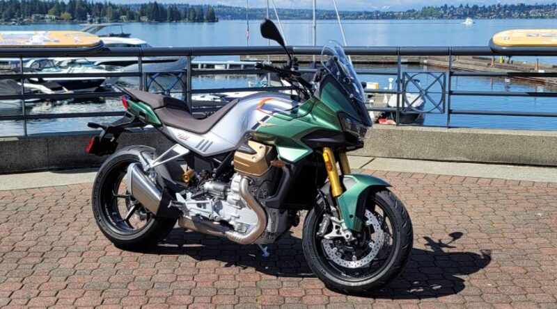 Moto Guzzi V100 Mandello