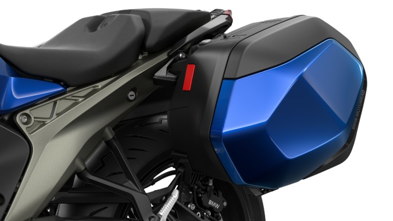 2026 R 1300 RS side case