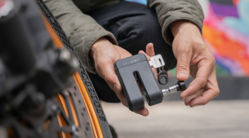 Hiplok MDX disc lock