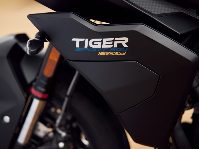 Triumph Tiger 800 Sport Tour fairing graphics