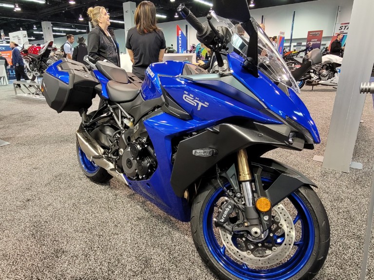 Suzuki 2026 GSX-S1000GT+