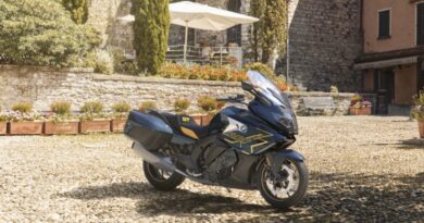 2027 BMW K 1600 GT parked at a villa