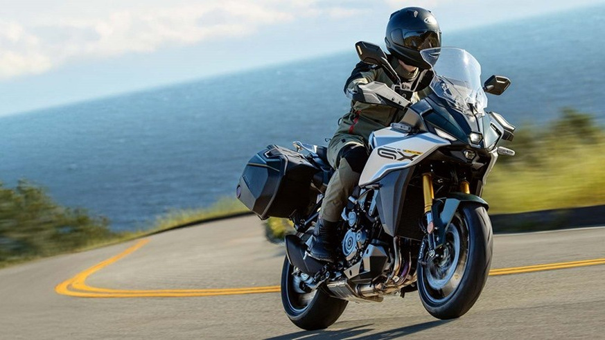 Suzuki GSX-S1000GX+ on road