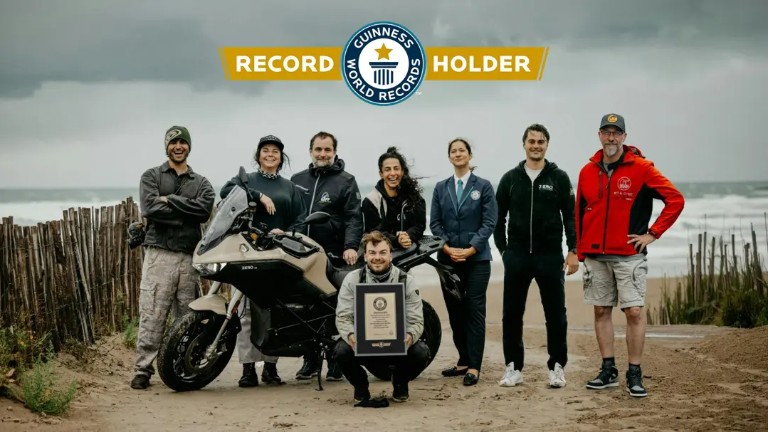 Zero Motorcycles team celebrates its new Guinness World Record